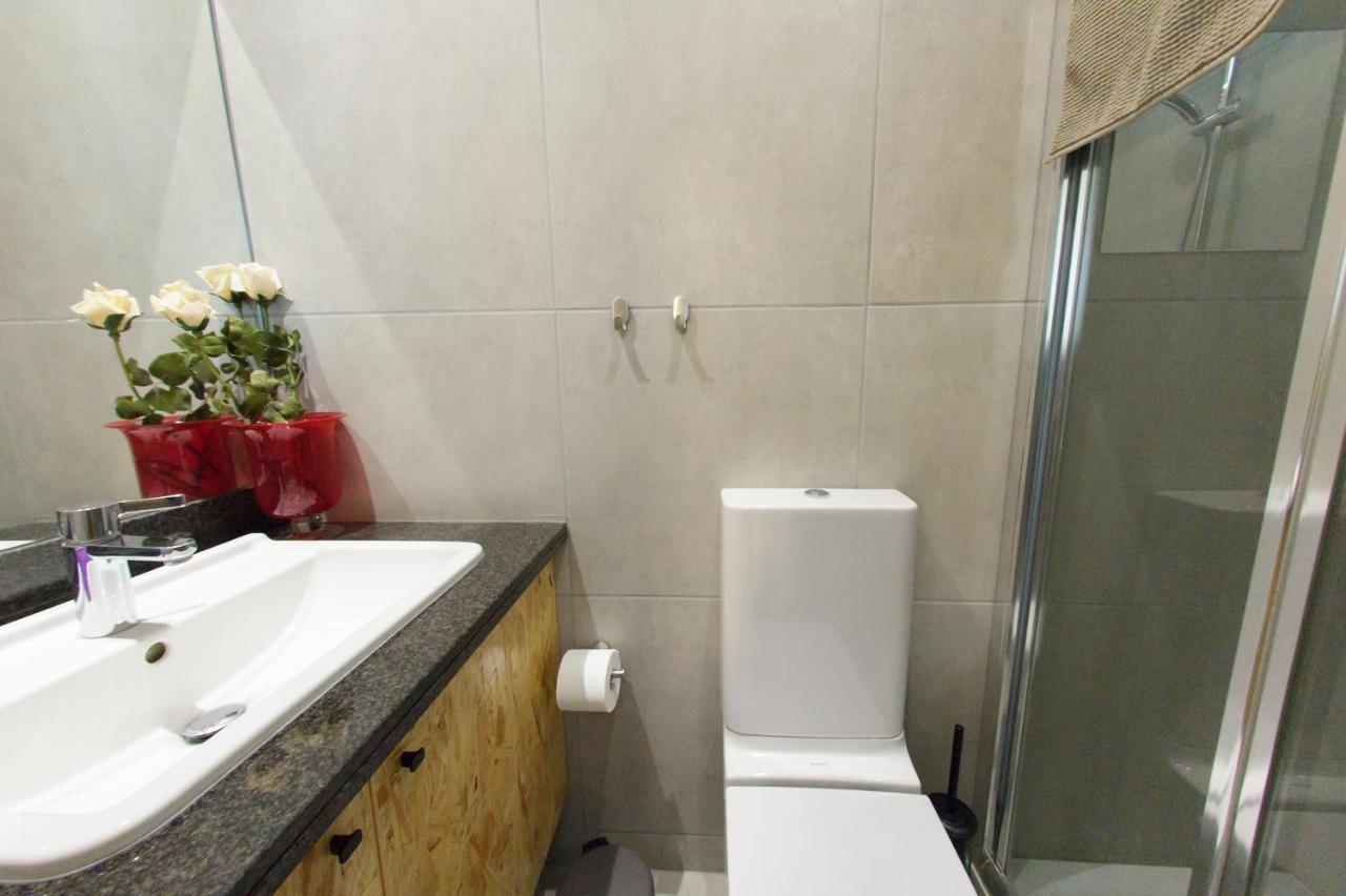 Strovolos Value Suites Luaran gambar